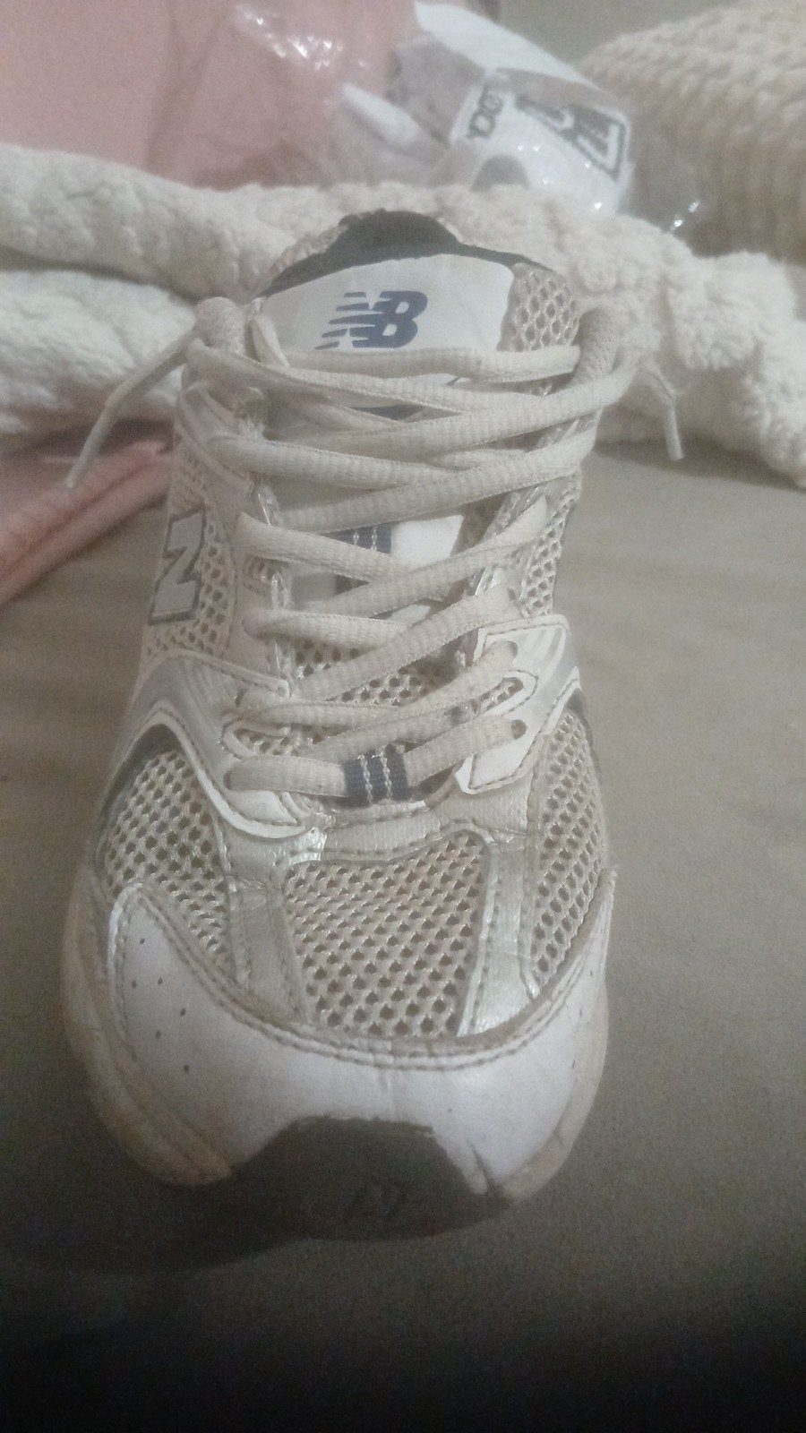 New balance  running, Enfants & Bébés, Vêtements de bébé | Chaussures & Chaussettes, Enlèvement