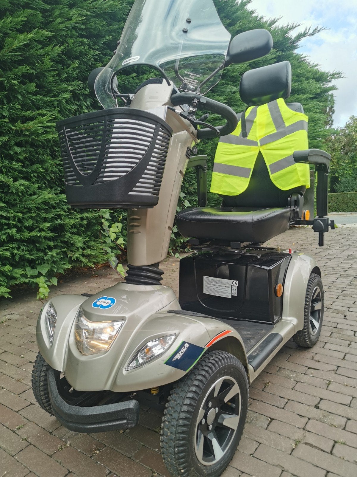 Scootmobiel Vermeiren Carpo 4 met windscherm info 0488826971, Ophalen of Verzenden, Inklapbaar, Zo goed als nieuw, Elektrische rolstoel