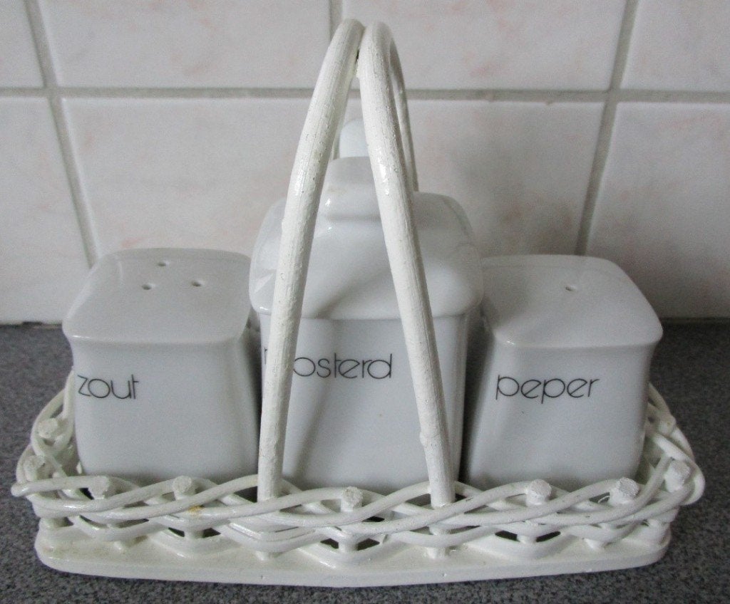 Set specerijen vaatjes zout - peper - mosterd (in porselein), Overige merken, Overige typen, Ophalen of Verzenden, Zo goed als nieuw