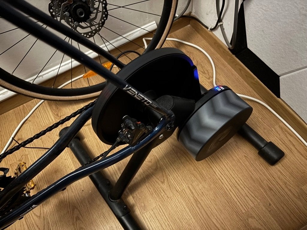 Wahoo Kickr Core + alle toebehoren (tafel, zwift play, ...), Ophalen, Gebruikt, Overige typen