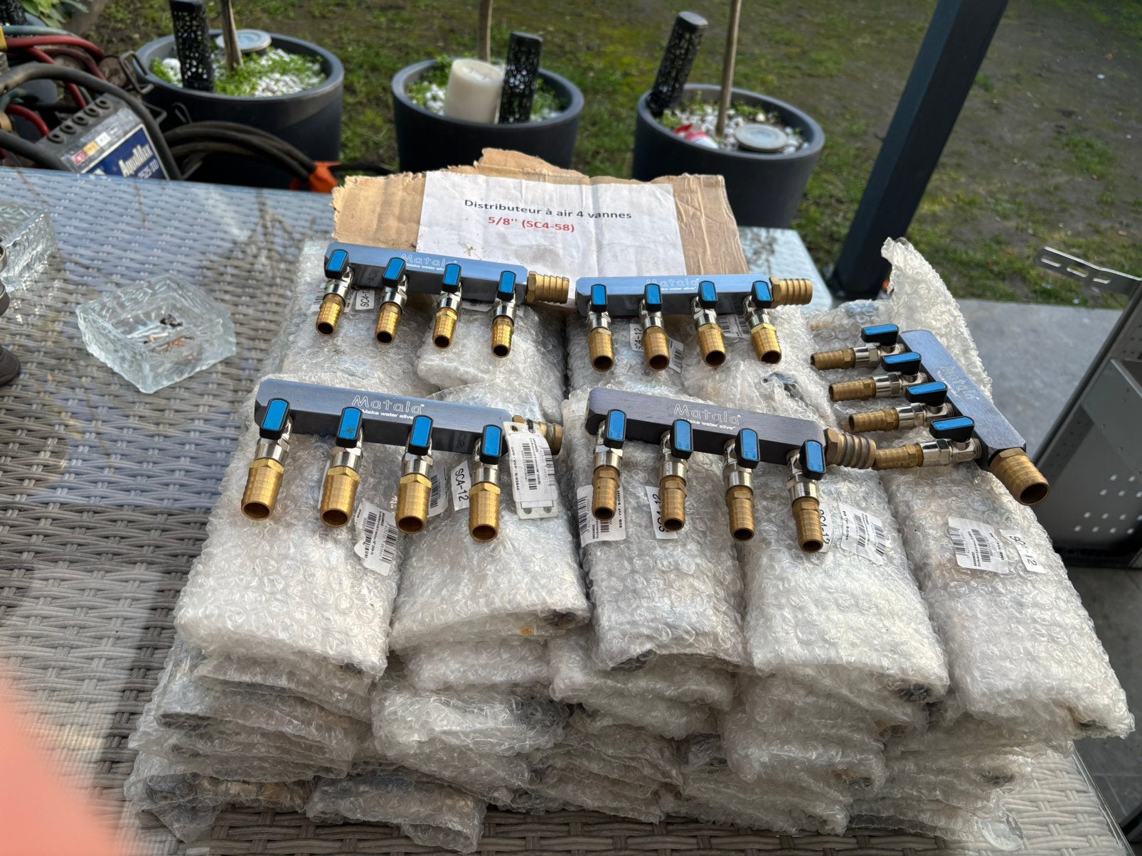 Distributeur d’air pneumatique MATALA – 4 vannes – NEUF, Doe-het-zelf en Bouw, Ophalen, Zo goed als nieuw