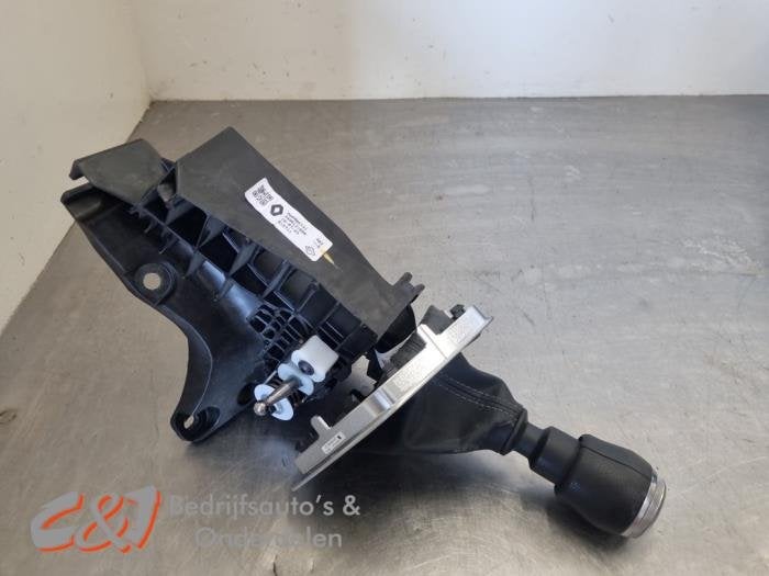 Schakelmechaniek van een Renault Trafic, Gebruikt, -, Renault, -