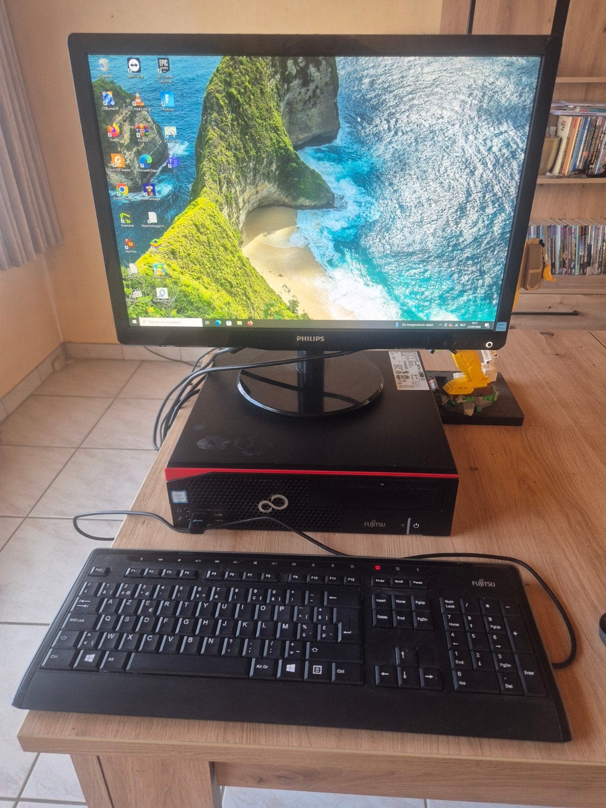 Fujitsu pc met Philips scherm, Informatique & Logiciels, Enlèvement