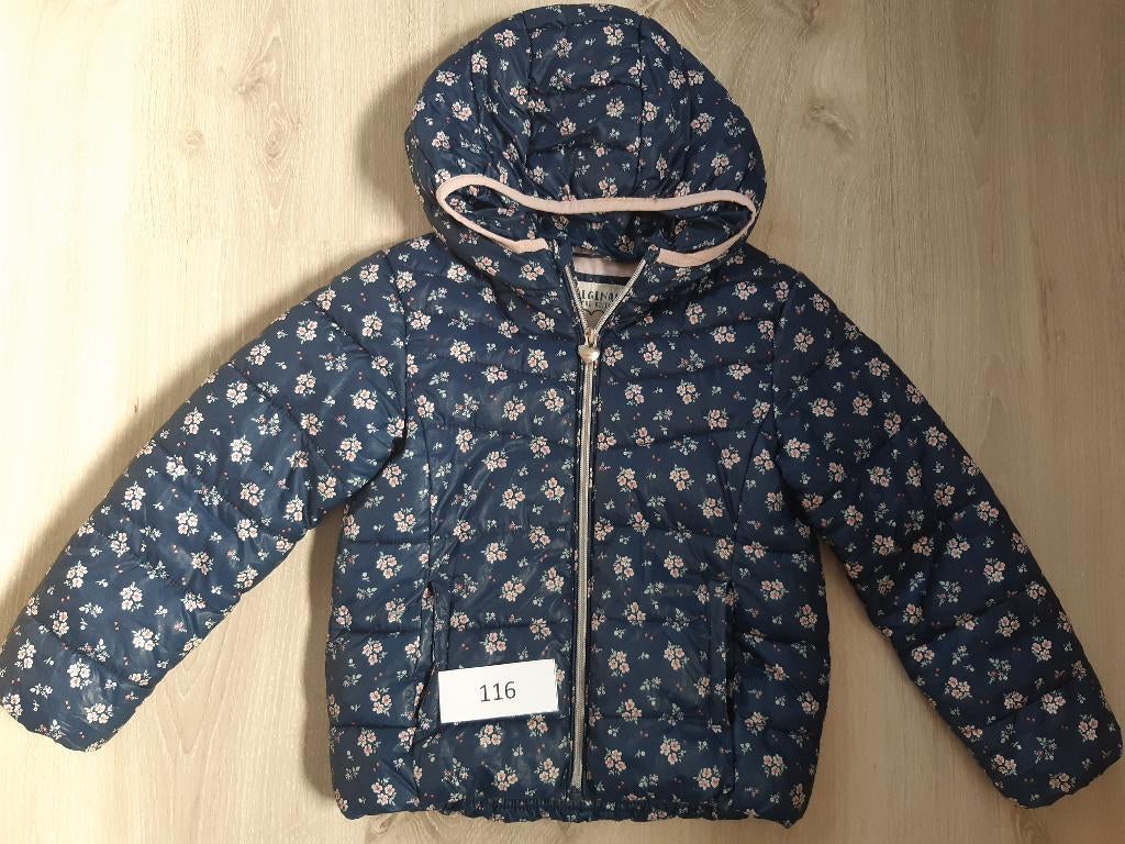 Kinderjasjes maat 110 en 116 (5 / 6 jaar), Enlèvement ou Envoi, Comme neuf, Garçon ou Fille, Manteau