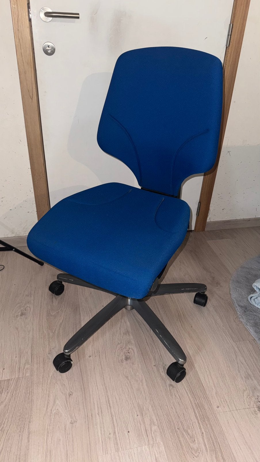 Verstelbare bureaustoel, Ophalen, Gaming bureaustoel, Blauw, Zo goed als nieuw