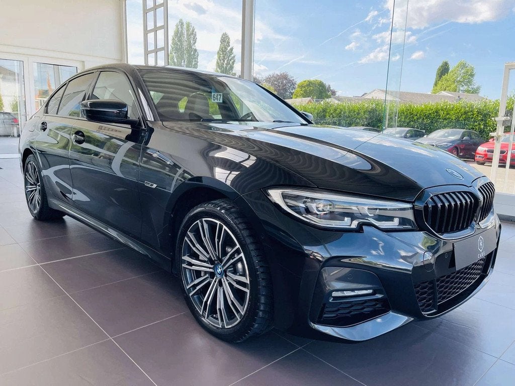 BMW 3 Serie 330 eA PHEV * GARANTIE + PACK M + LED + CUIR + G, Achat, Entreprise, Noir, Automatique