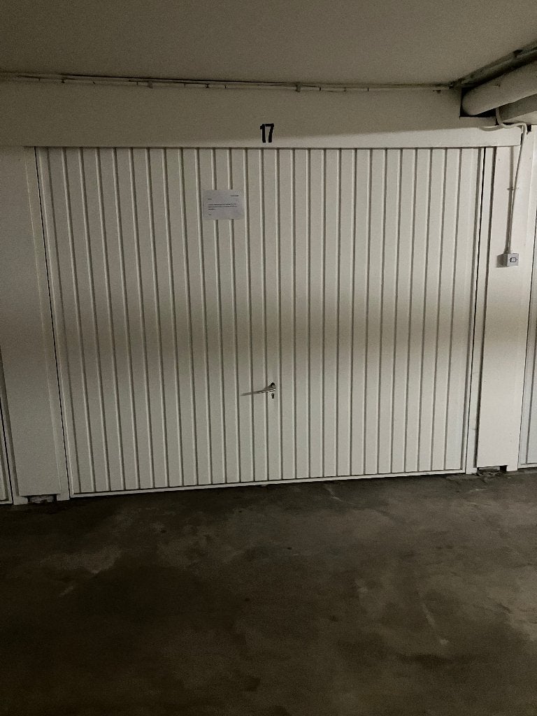 Garagebox te Deurne, Autos : Divers, Garages