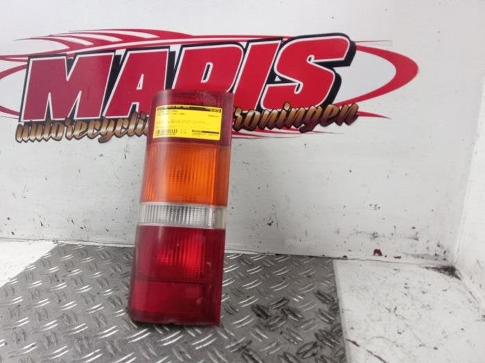 Feu arrière gauche d'un Ford Transit, Autos : Pièces & Accessoires, -, -, 3 mois de garantie, -