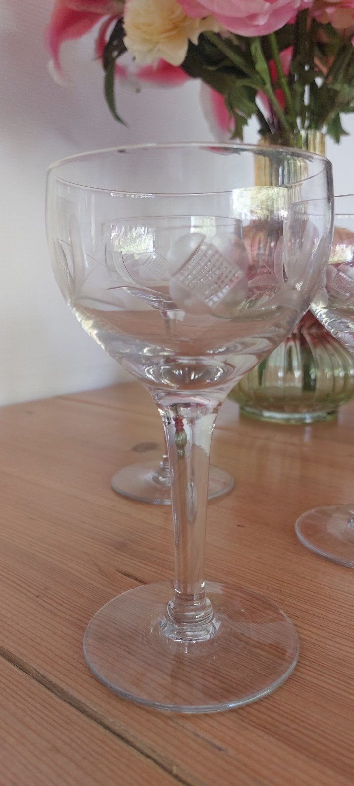 4 coupes à champagne ou à cocktail sophistiquées de style Ar, Enlèvement