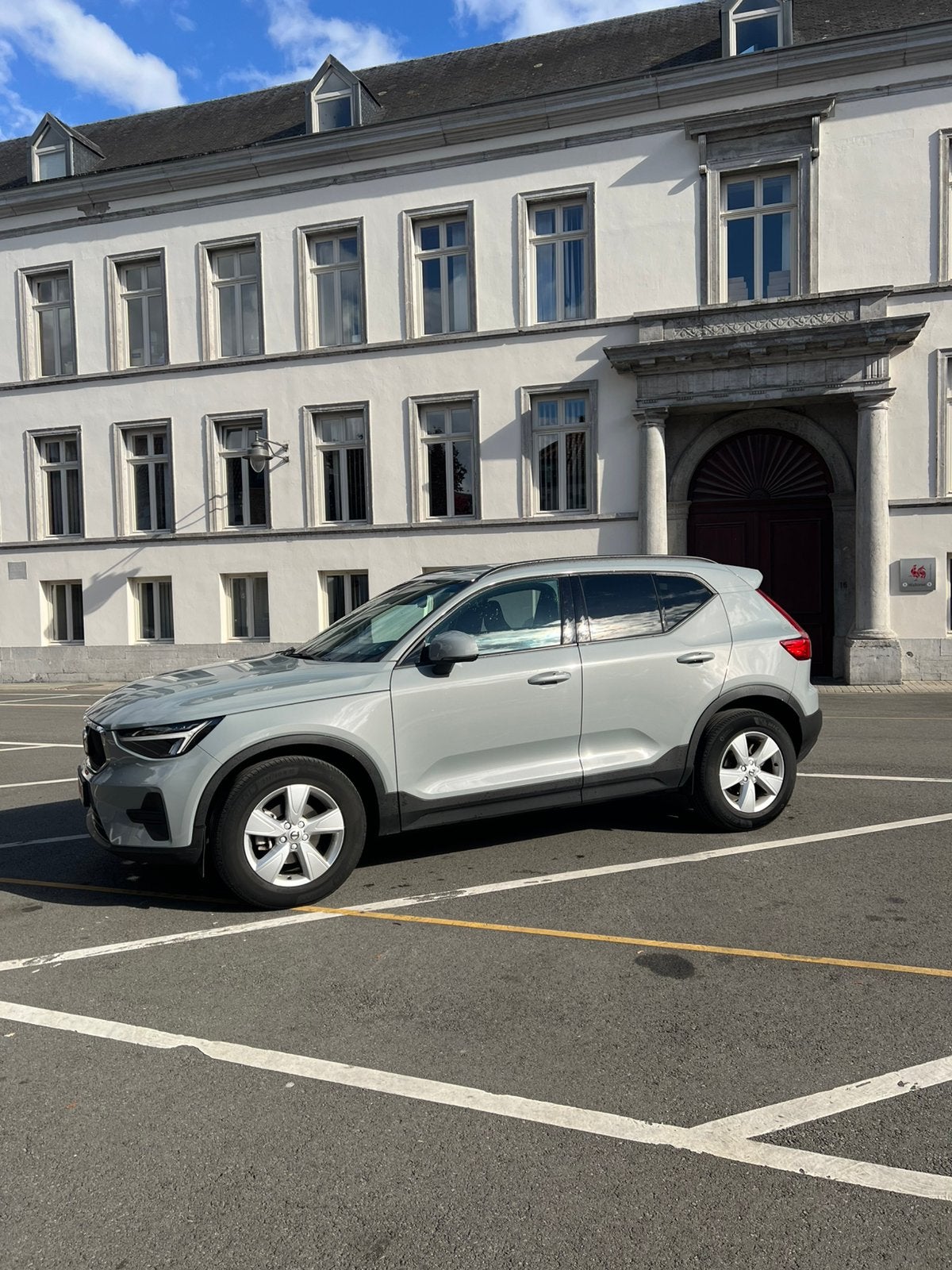 Volvo XC40 1.5 T2 automatique, Autos, Argent ou Gris, Achat, Euro 6, Noir
