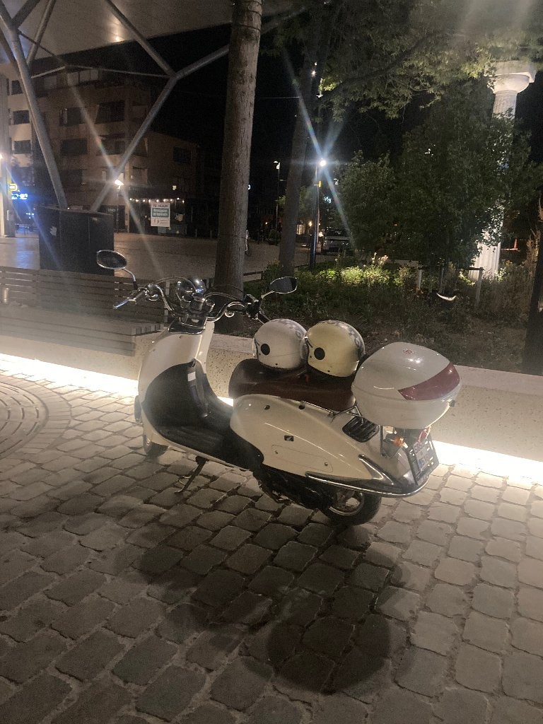 Retro scooter ( Honda motor), Fietsen en Brommers, Gebruikt, Benzine, Ophalen, Overige merken
