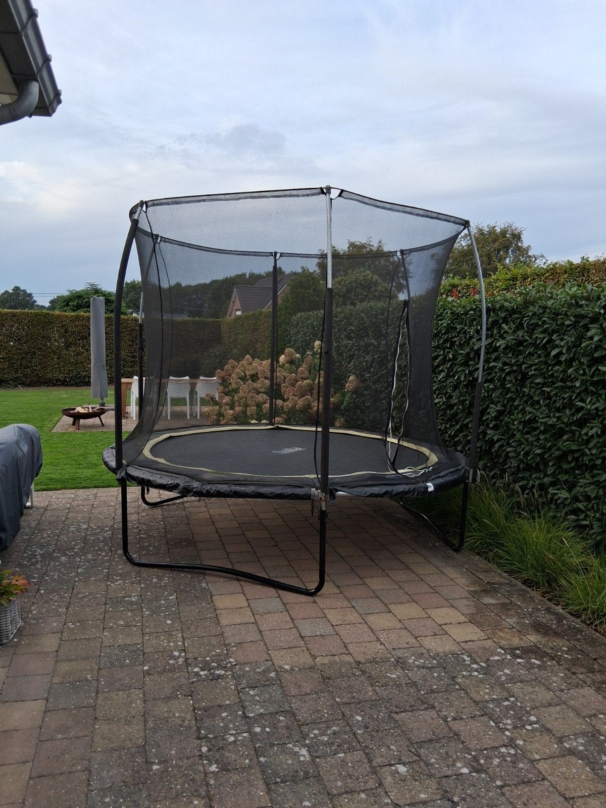 Trampoline, Ophalen, Gebruikt