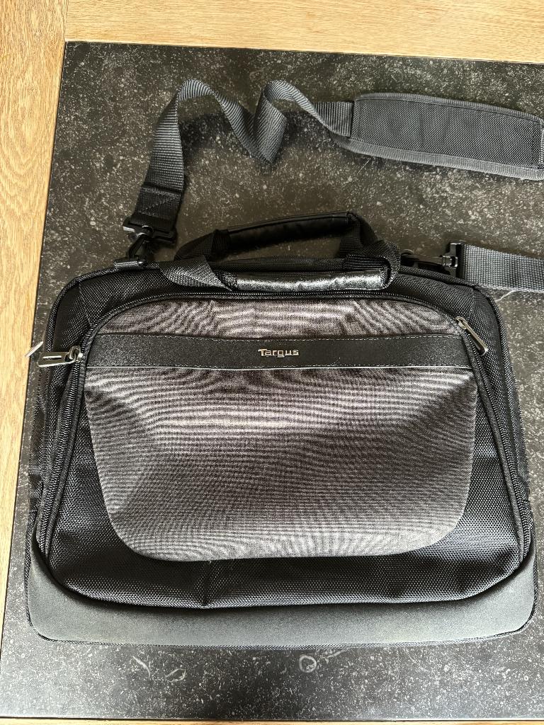 Laptoptassen, Computers en Software, Laptoptassen, Gebruikt, 15 inch, Ophalen of Verzenden, Targus