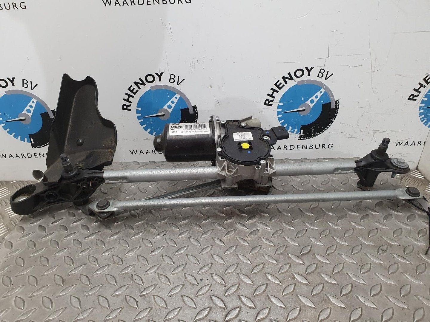 BMW 3 SERIES 320D EDE HIGH EXEC. SEDAN RUITENWISSERMOTOR VOO, Ophalen of Verzenden, Gebruikt, Stiba lid