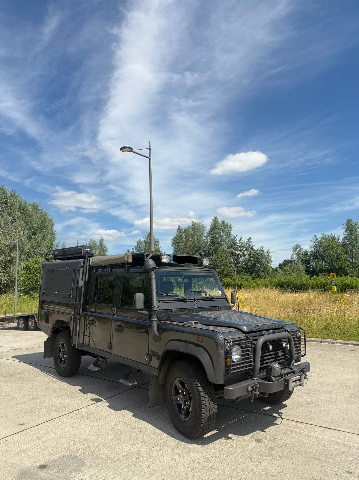 Land Rover Defender 130 Overlander, Autos, Land Rover, Particulier, Auvent, Defender, Diesel, 5 portes, Boîte manuelle, Argent ou Gris