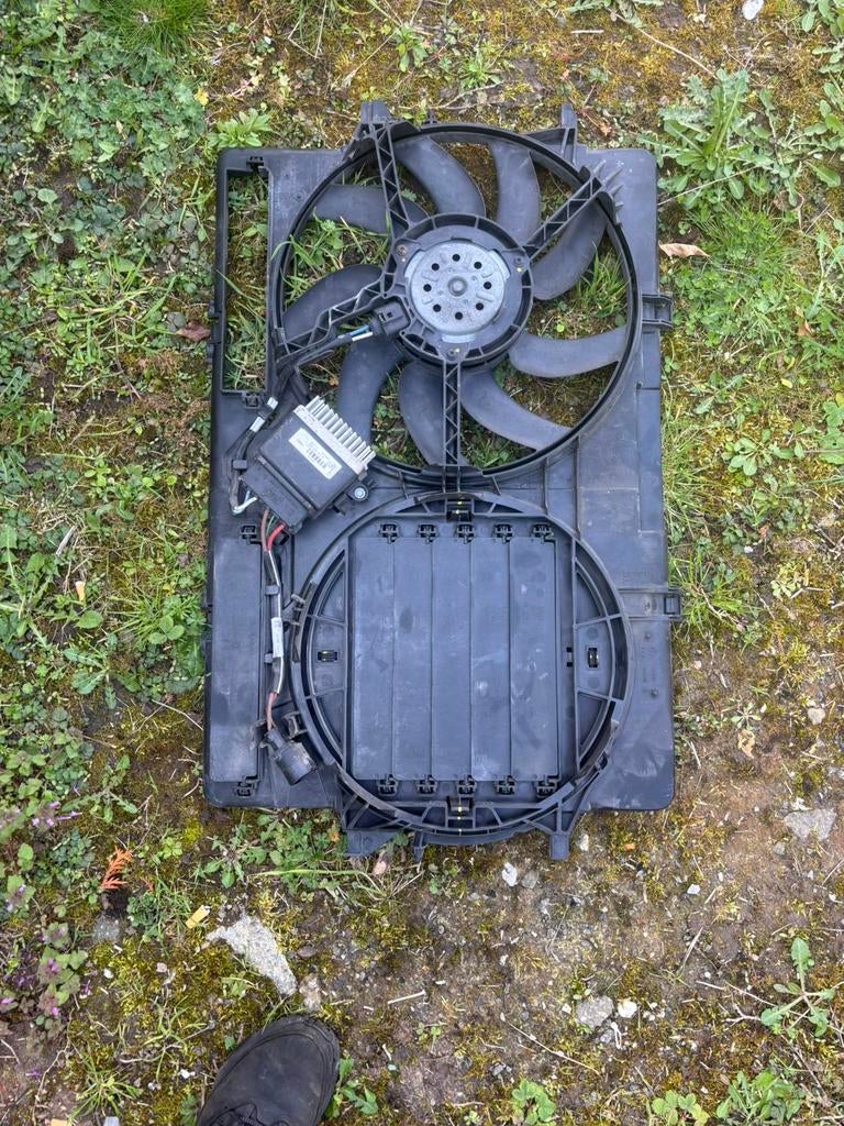 Ventilateur moteur audi A4 B8 2.0tdi, Enlèvement, Audi