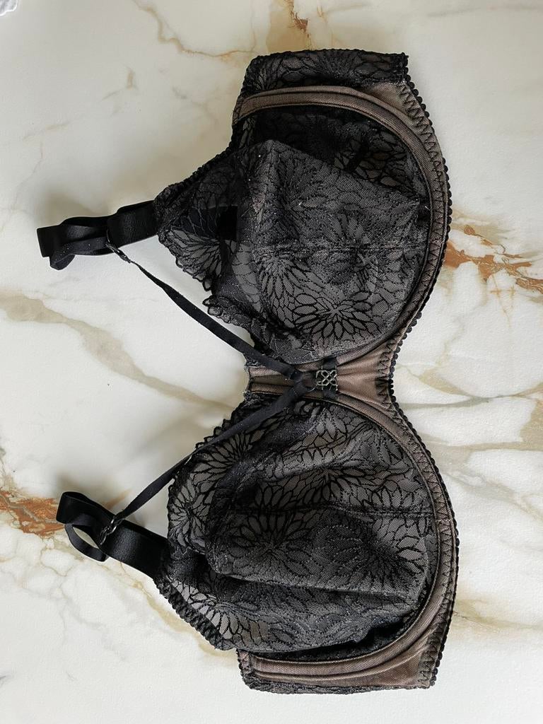 Lingerie BH, Ophalen, BH
