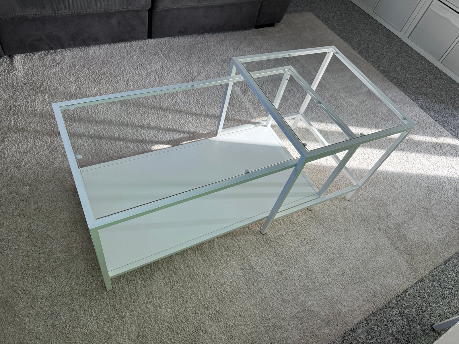 IKEA VITTSJÖ salontafelset – wit met glas – zeer goede staat, Ophalen, Zo goed als nieuw, Glas