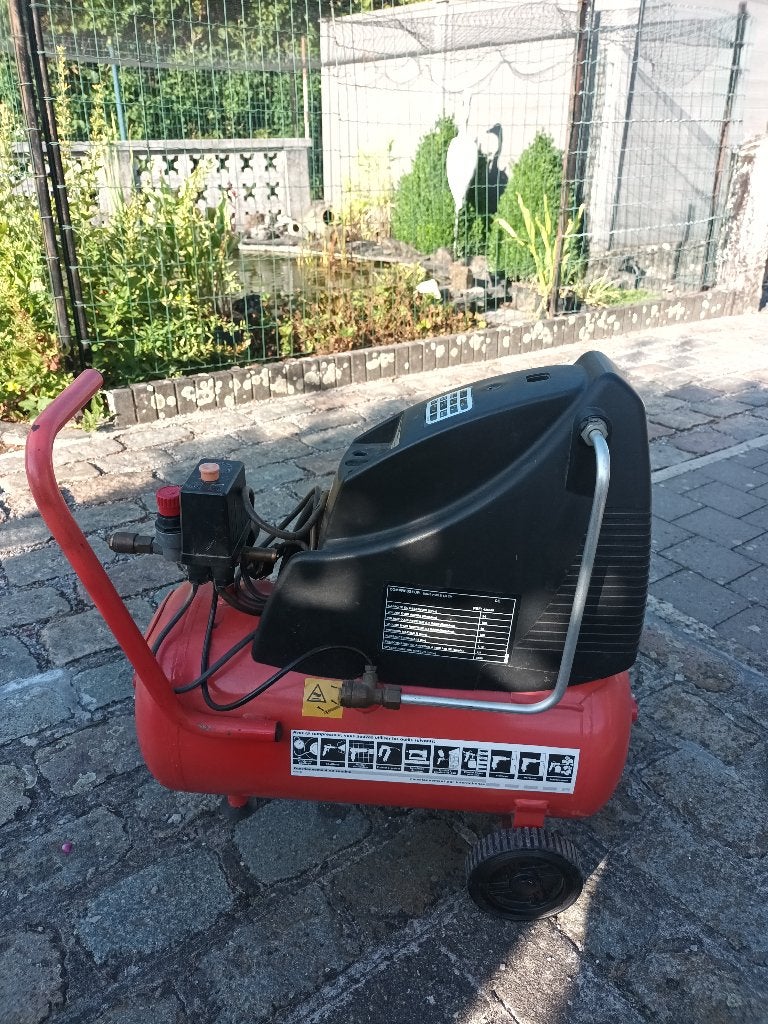 Compressor, Moins de 200 litres/min, Enlèvement, Sans huile, 25 à 100 litres