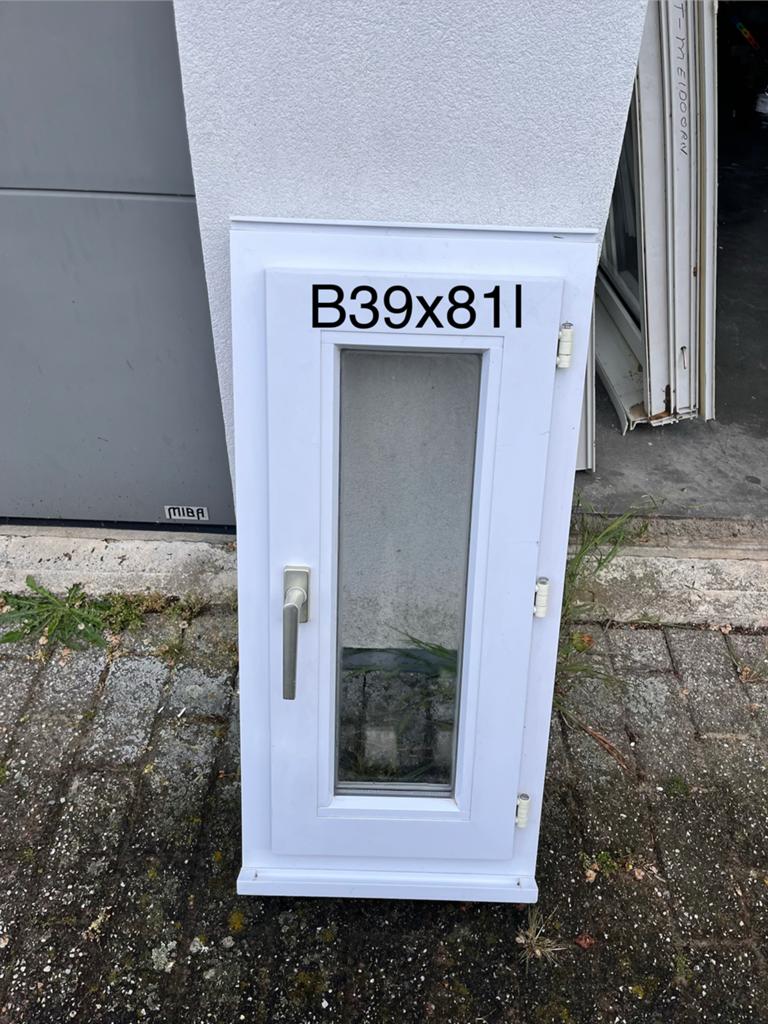 Les dimensions des fenêtres en PVC sont indiquées, Bricolage & Construction, Châssis & Portes coulissantes, Enlèvement, Comme neuf