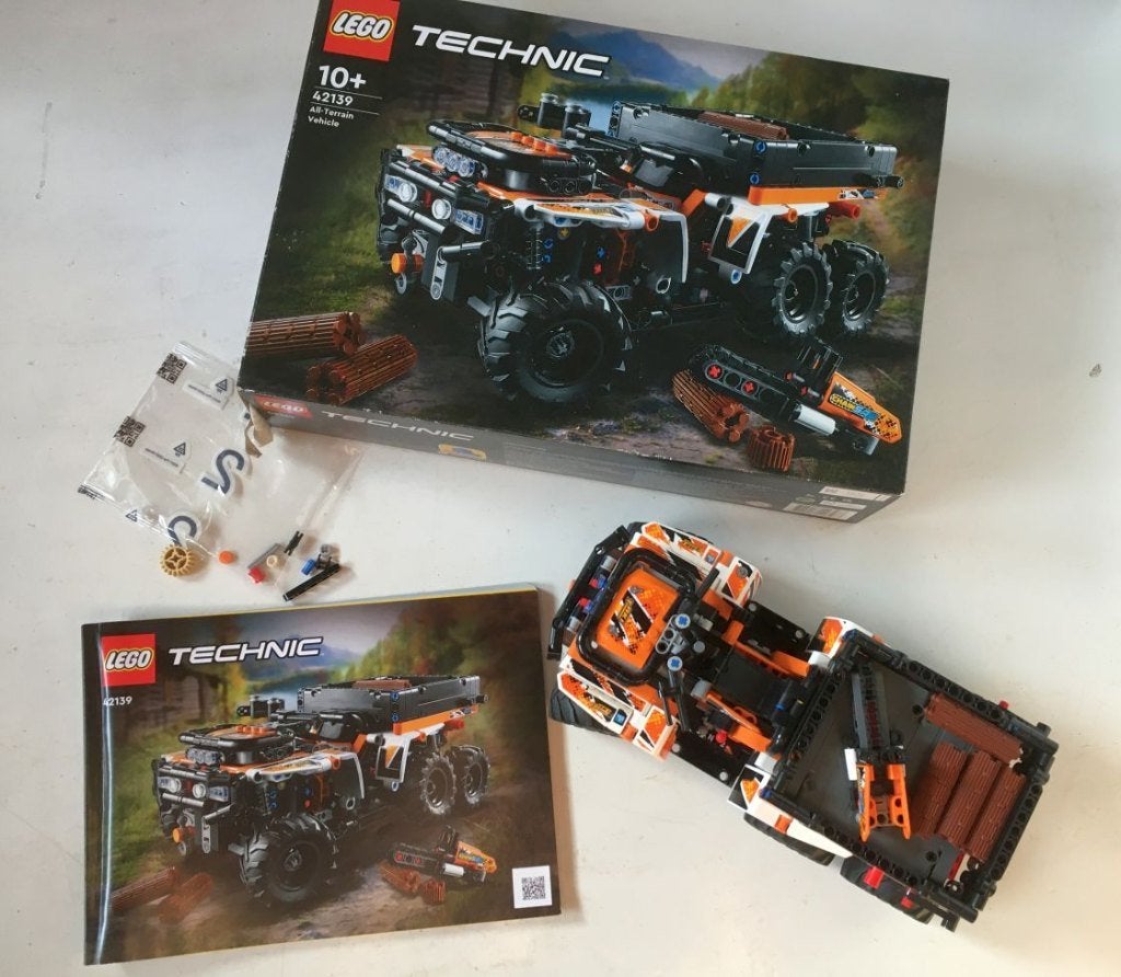 Lego Technic - All-Terrain Vehicle - 42139, Inclusief instructies, Gebruikt, Lego, Ophalen of Verzenden
