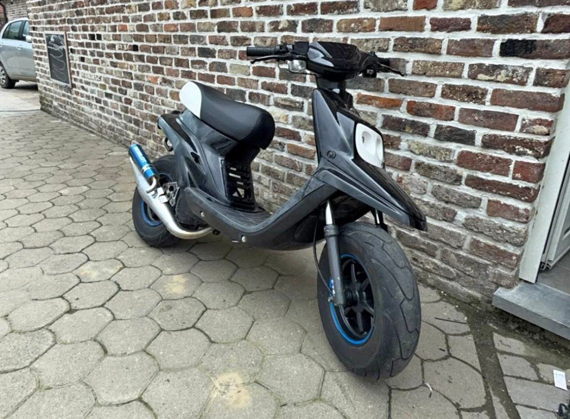 Mbk booster, Ophalen of Verzenden, Zo goed als nieuw
