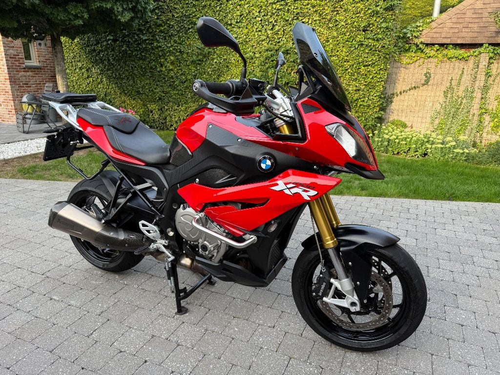 BMW S1000XR, 4 cilinders, Motorrijbewijs A, Handvatverwarming, Gebruikt