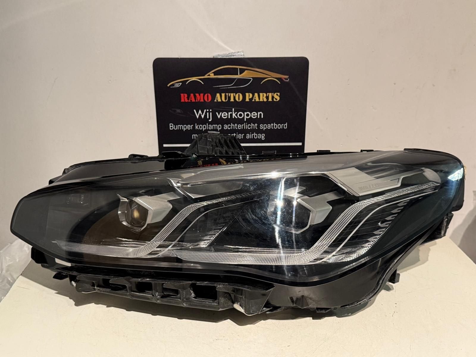 BMW 2 ACTIVE TOURER 2 U06 KOPLAMP LINKS 5A42247-01, Gebruikt, -, -, Ophalen of Verzenden