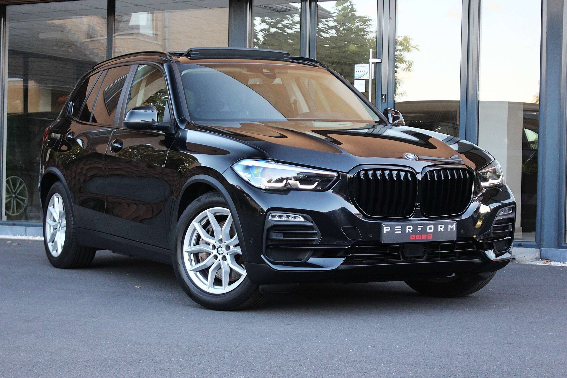 BMW X5 X5 PHEV 3.0AS xDrive45e (EU6AP), Autos, BMW, Entreprise, Entretenue par le concessionnaire, Noir, 5 portes