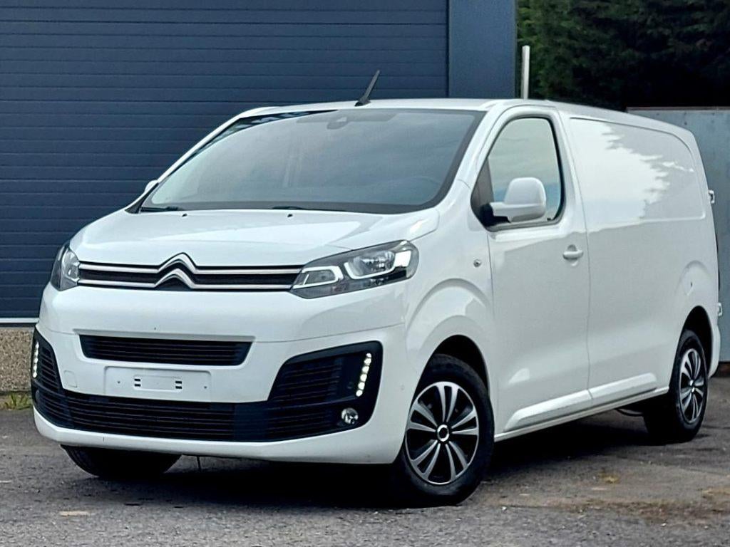 Citroen Jumpy 2.0HDI L2 ** 2021 ** 82000km ** 13400+BTW**, Auto's, Bestelwagens en Lichte vracht, USB, 4 cilinders, Citroën, Wit