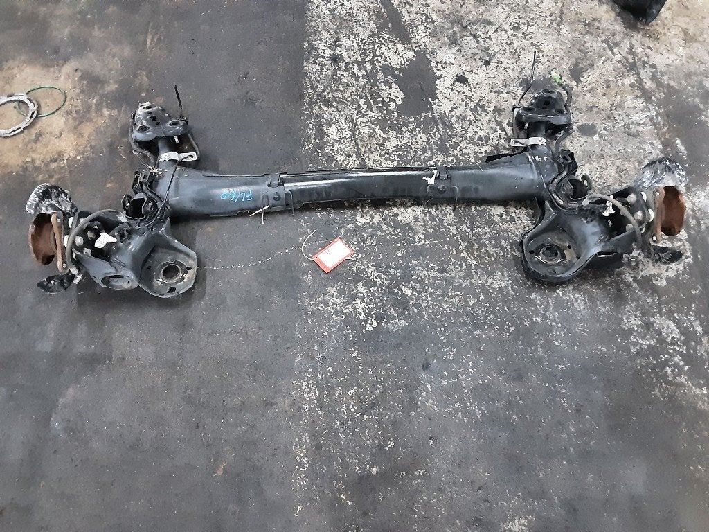 ACHTERAS Peugeot 2008 (UD / UK / UR / US / UX) (01-2019/-), Kontakt-peugeot@peugeot.com, Gebruikt, Peugeot Deutschland GmbH, Bahnhofsplatz
65423  Rüsselsheim, DE