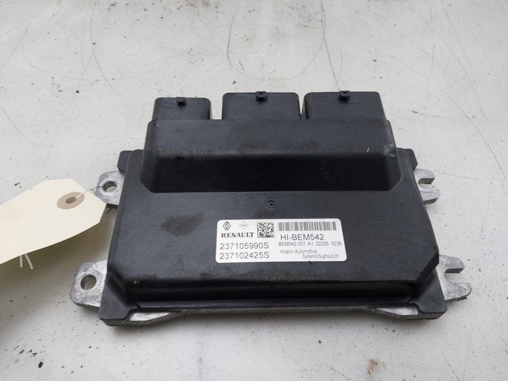 CALCULATEUR MOTEUR ECU Captur II (RJB) (|237105990S|), Autos : Pièces & Accessoires, Renault, Utilisé, Peter-Huppertz-Straße 5
51063  Köln, DE