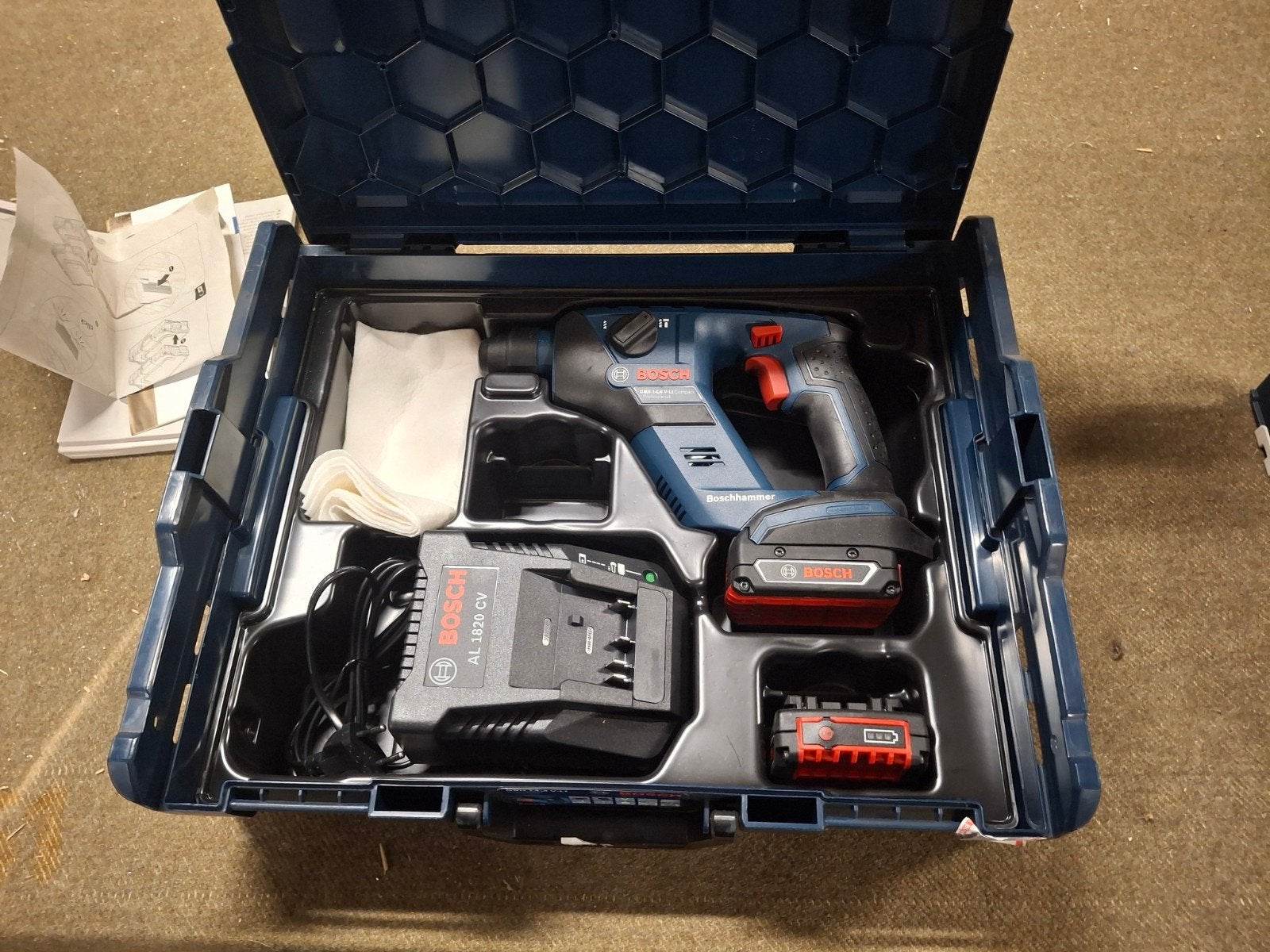 klopboormachine sus plus bosch 14.4 v, Bricolage & Construction, Enlèvement, Neuf, Marteau perforateur et/ou Marteau piqueur, Mécanisme de percussion