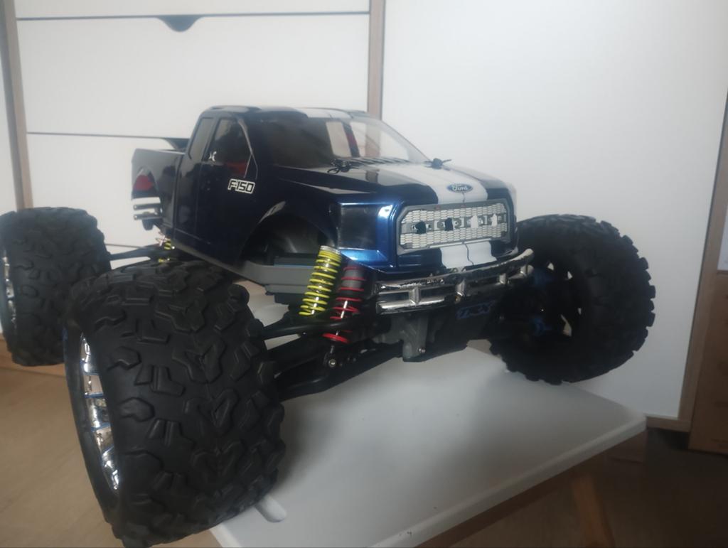 Taxxas Emaxx Raptor VXL 4s 4x4, Elektro, Auto offroad, Ophalen of Verzenden, Zo goed als nieuw