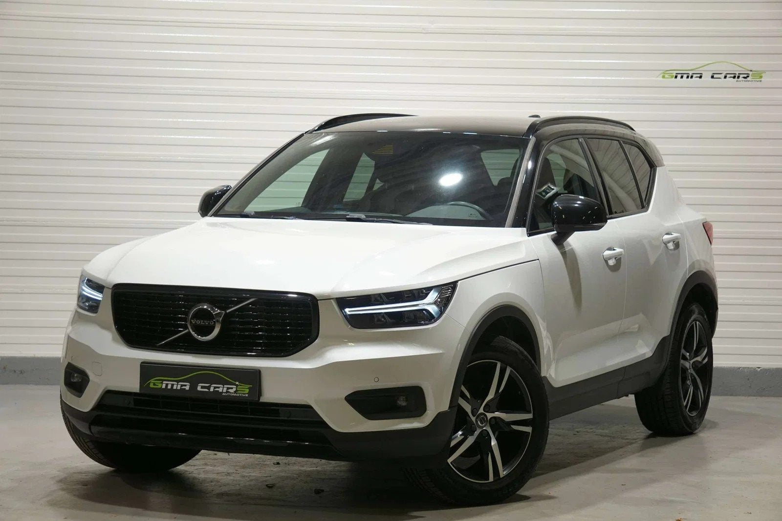 Volvo XC40 XC40 1.5 T3 R-Design Geartronic-BTW-Navi-Cam-Crui, Auto's, Volvo, Automaat, Gebruikt, Wit, Bedrijf