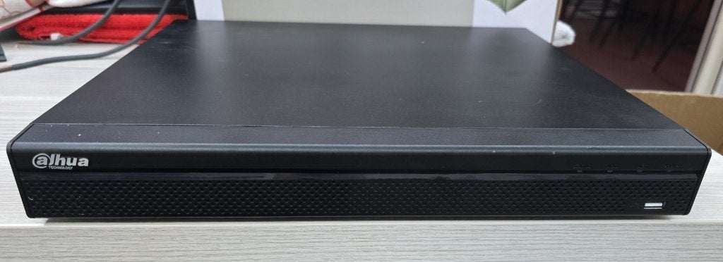 Dahua NVR4208-8P-4KS2 8-Kanaals PoE NVR incl. 2 TB HDD, Ophalen of Verzenden, Gebruikt, Buitencamera