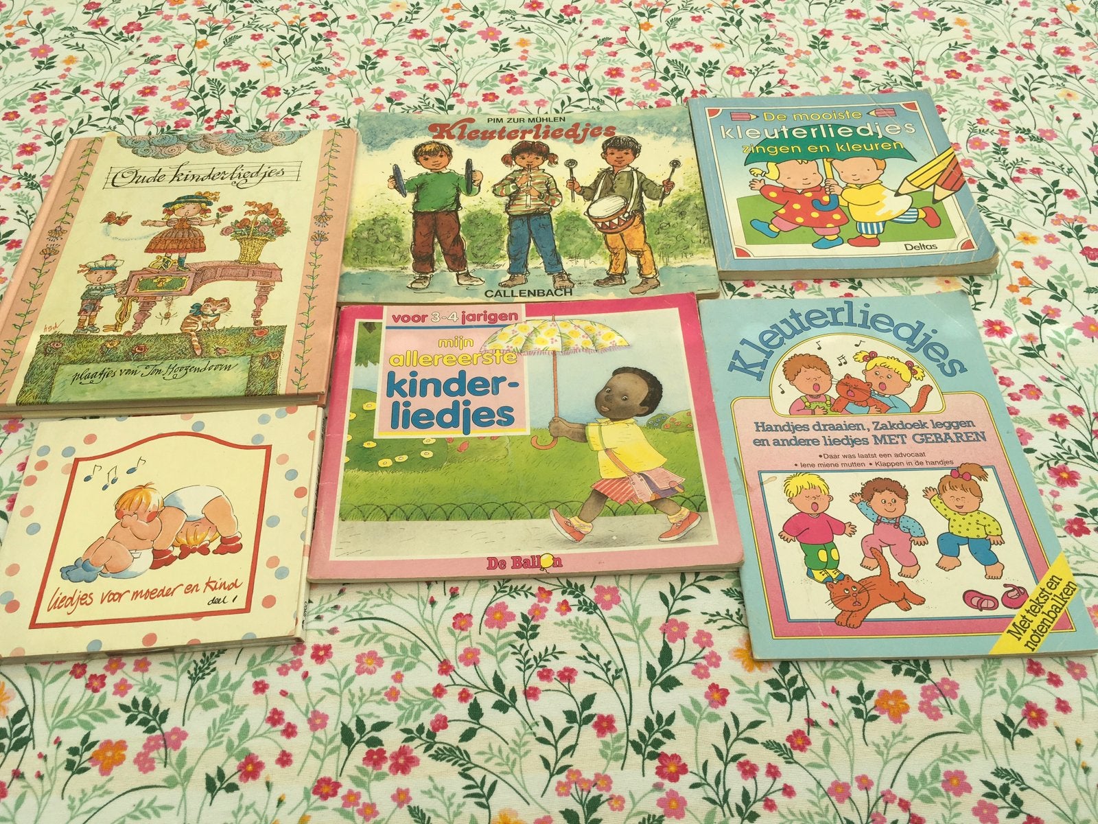 Kleuter- en Kinderliedjes, Ophalen, Jongen of Meisje