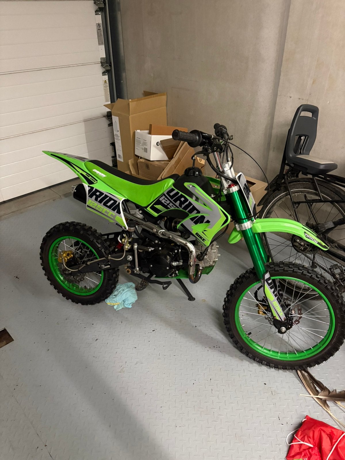 Pitbike 125cc goede staat big wheels, Fietsen en Brommers, Ophalen, Zo goed als nieuw, Pitbike