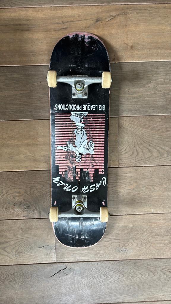 Skateboard Cash Only deck, Sport en Fitness, Ophalen, Zo goed als nieuw, Skateboard