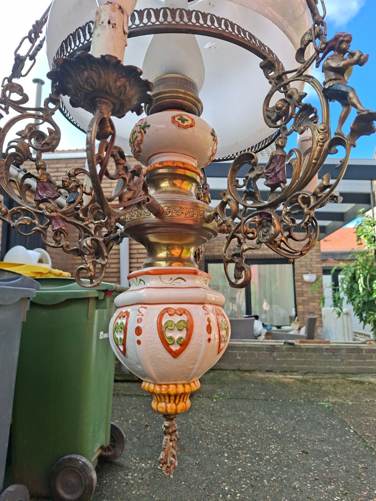 Lamp, Ophalen