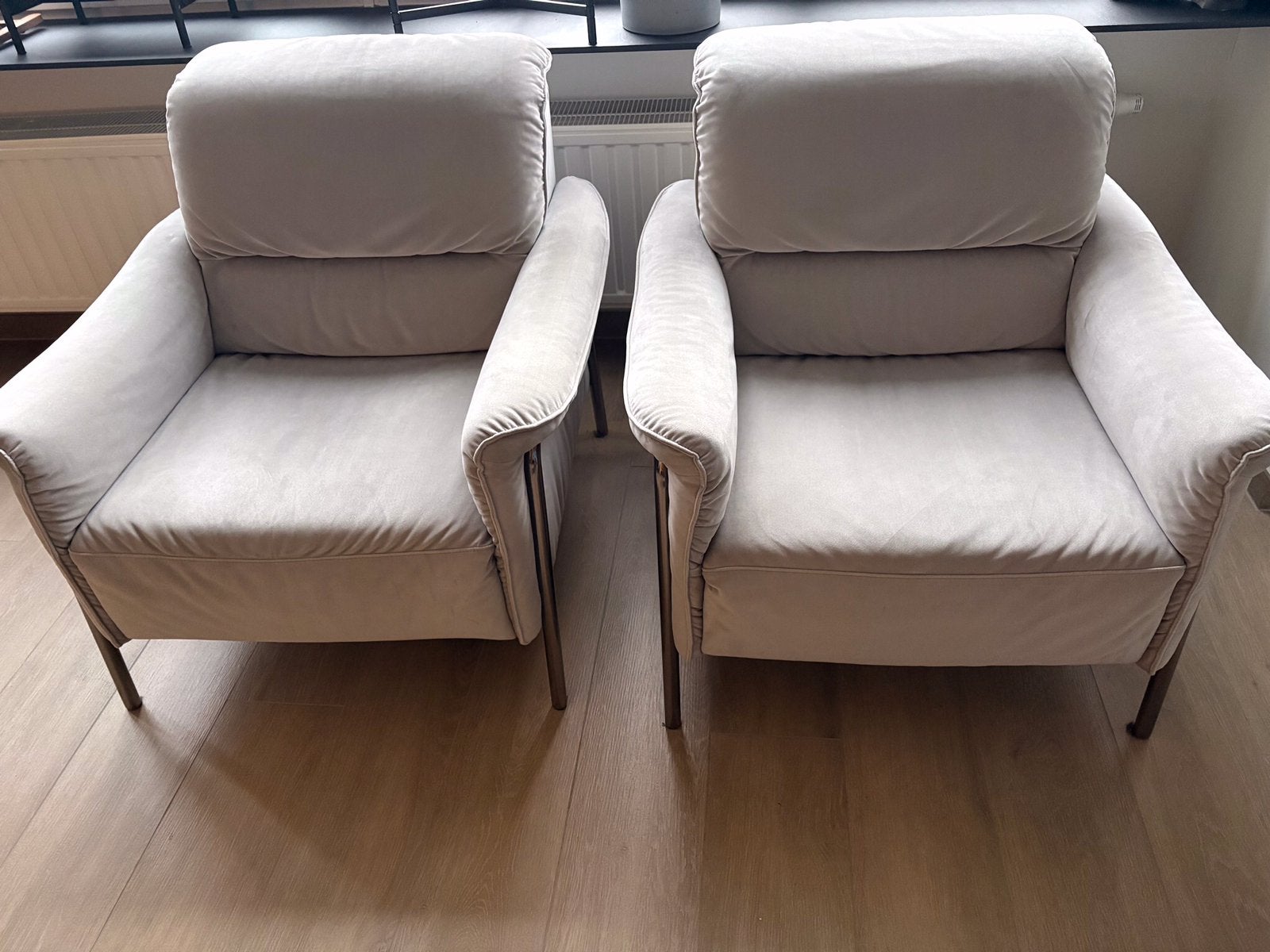 2 x siège unique/fauteuil gris, éditions Natuzzi, Maison & Meubles, Enlèvement, Comme neuf