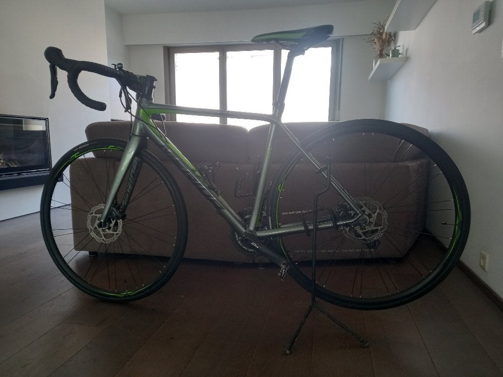 Merida Scultura Disc 400, Fietsen en Brommers, 10 tot 15 versnellingen, Aluminium, 49 tot 53 cm, Zo goed als nieuw
