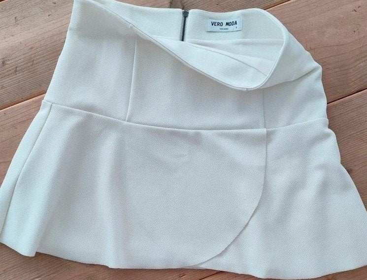 Korte rok met onderrok Vera Moda. Smal. Nieuw!, Vero Moda, Wit, Nieuw, Ophalen of Verzenden