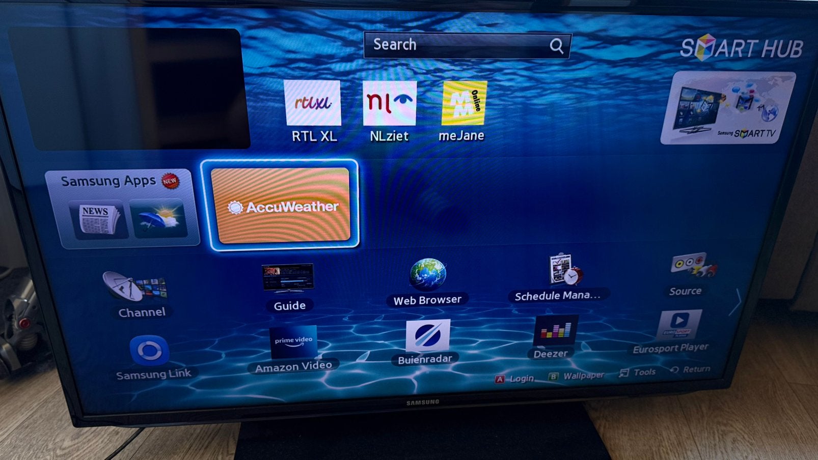 Samsung Smart TV 40 inch (UE40EH5300W) -, Ophalen, Zo goed als nieuw, Samsung, Smart TV