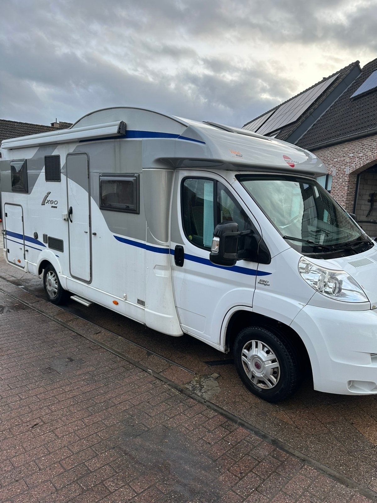 Burstner ixeo it674, Particulier, Fiat