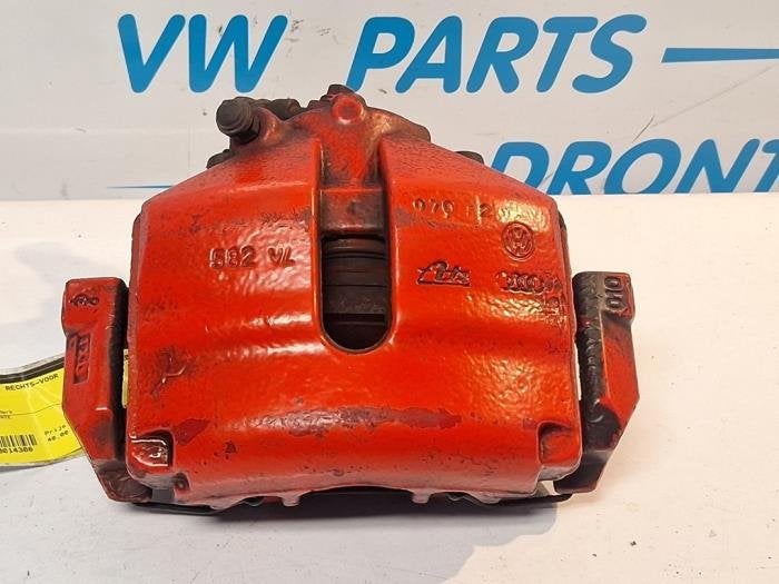 Remklauw (Tang) rechts-voor van een Volkswagen Polo, Gebruikt, -, Volkswagen, -