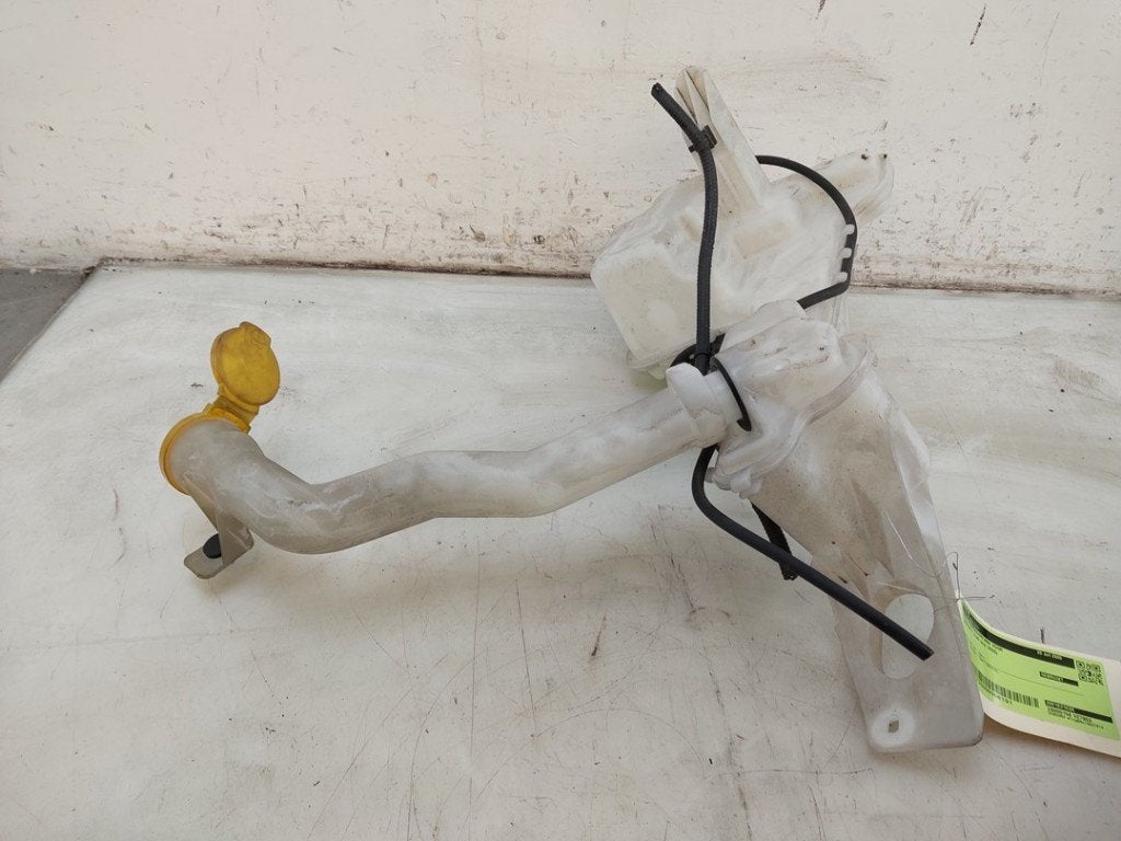 RUITENSPROEIERRESERVOIR VOOR Renault Clio V (RJAB), Gebruikt, Renault, Continental AG, Continental-Plaza 1
30175  Hannover, DE