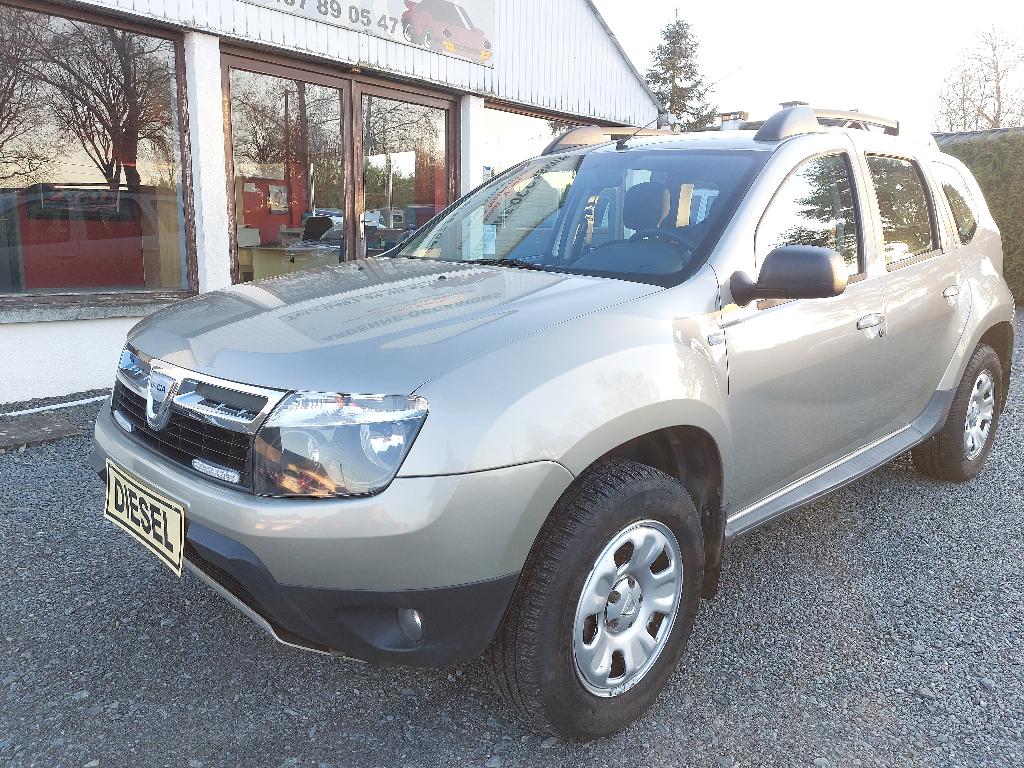Dacia Duster 1.5Dci 4x4, Auto's, 4 cilinders, Duster, Beige, https://public.car-pass.be/vhr/20b555ea-d8b0-4119-ab9f-022b8267be44