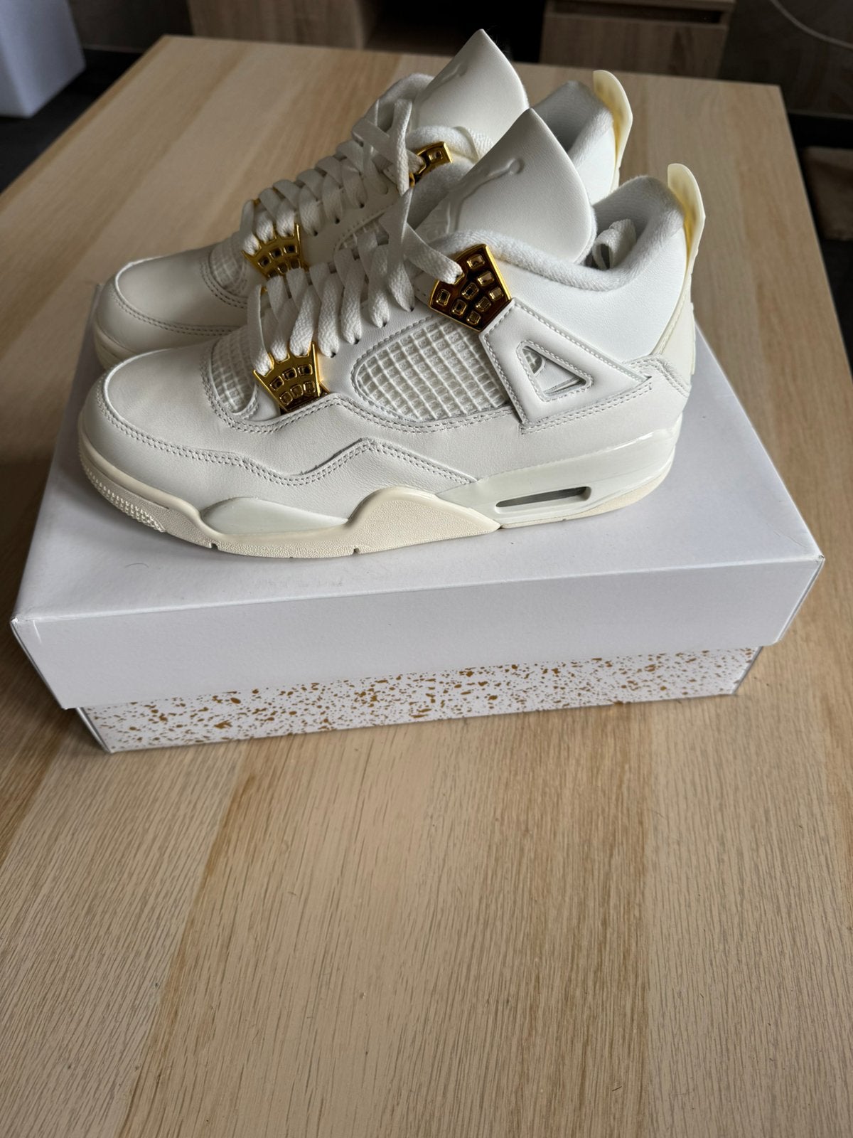 Air jordan 4 retro maat 44,5, Kleding | Heren, Wit, Nieuw, Ophalen of Verzenden, Sneakers