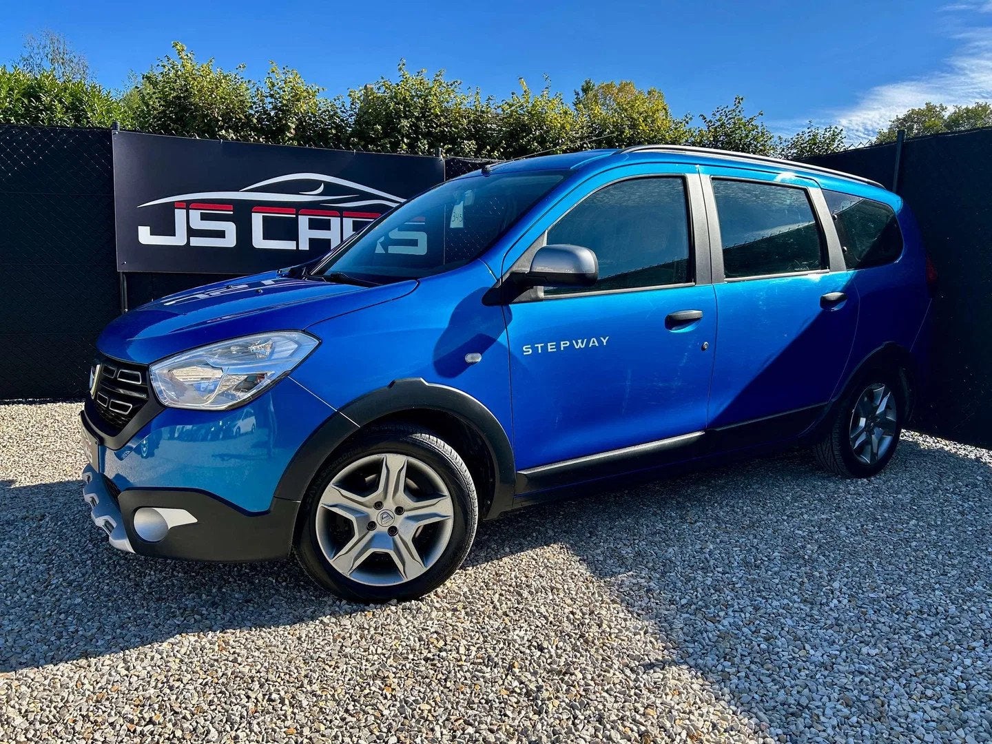 Dacia Lodgy Stepway 1.2i Urban Explorer 7places*1er PROP*049, Autos, 1197 cm³, Achat, Euro 6, Entreprise